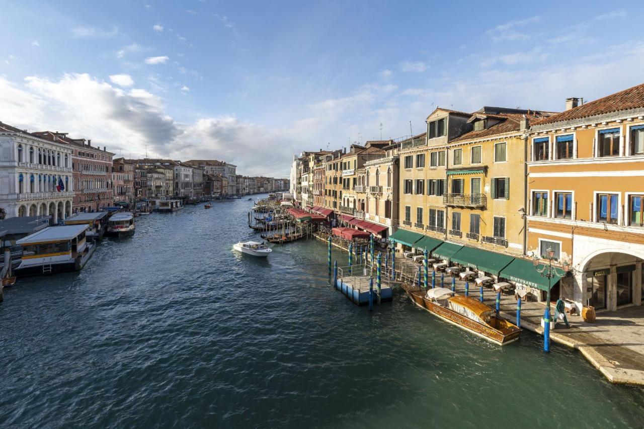 Rialto Grand Canal By Wonderful Italy Venice Exterior photo