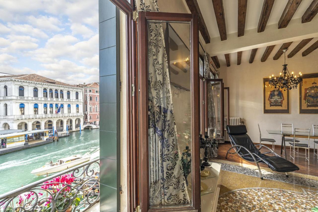 Rialto Grand Canal By Wonderful Italy Venice Exterior photo